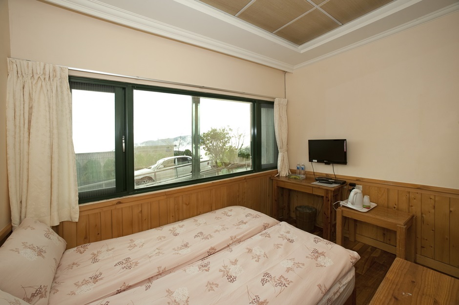 Red Cypress Double Room